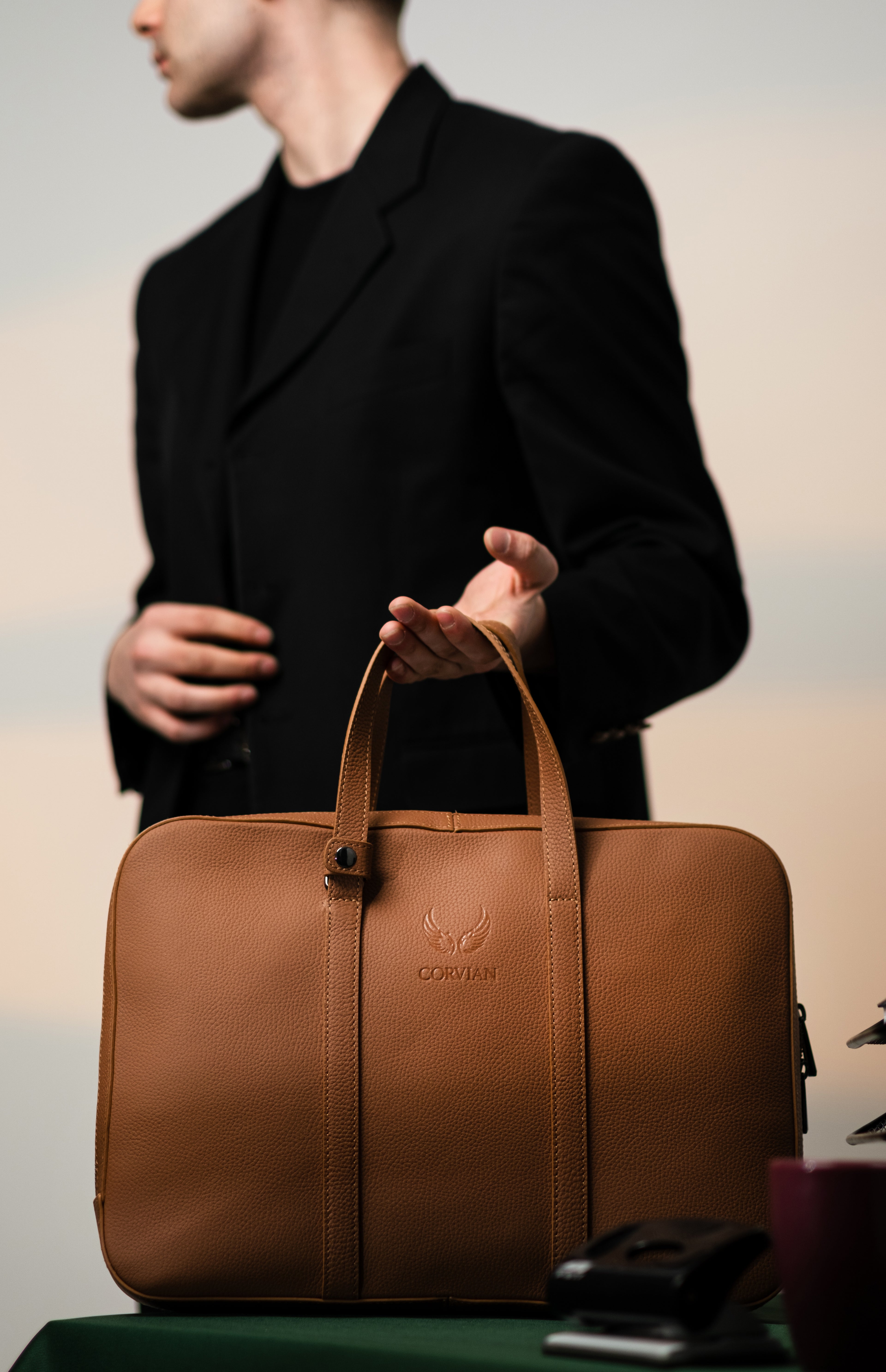 Laptoptasche aus Leder – Cognac