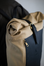 Canvas & Leder Rolltop – Khaki-Schwarz