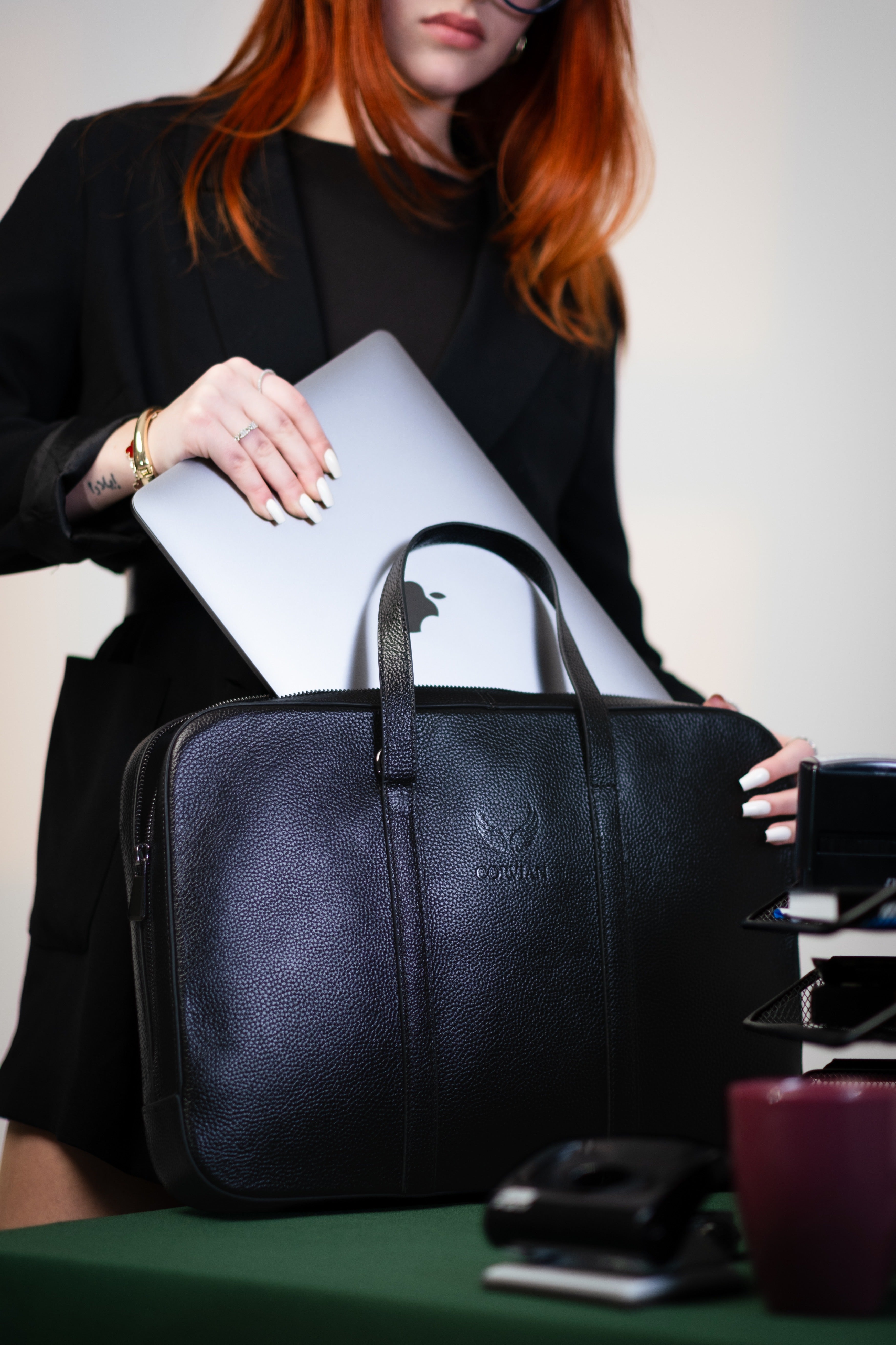 Laptop-Tasche aus Leder – Schwarz