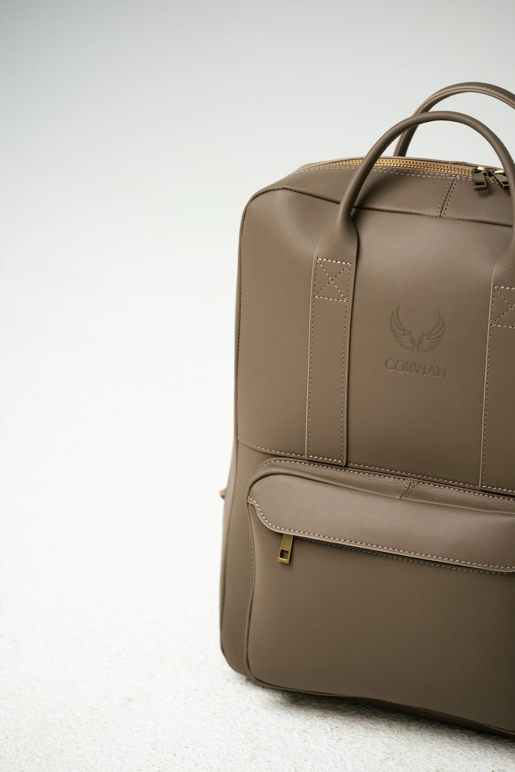 2-in-1 Rucksack-Aktentasche – Taupe
