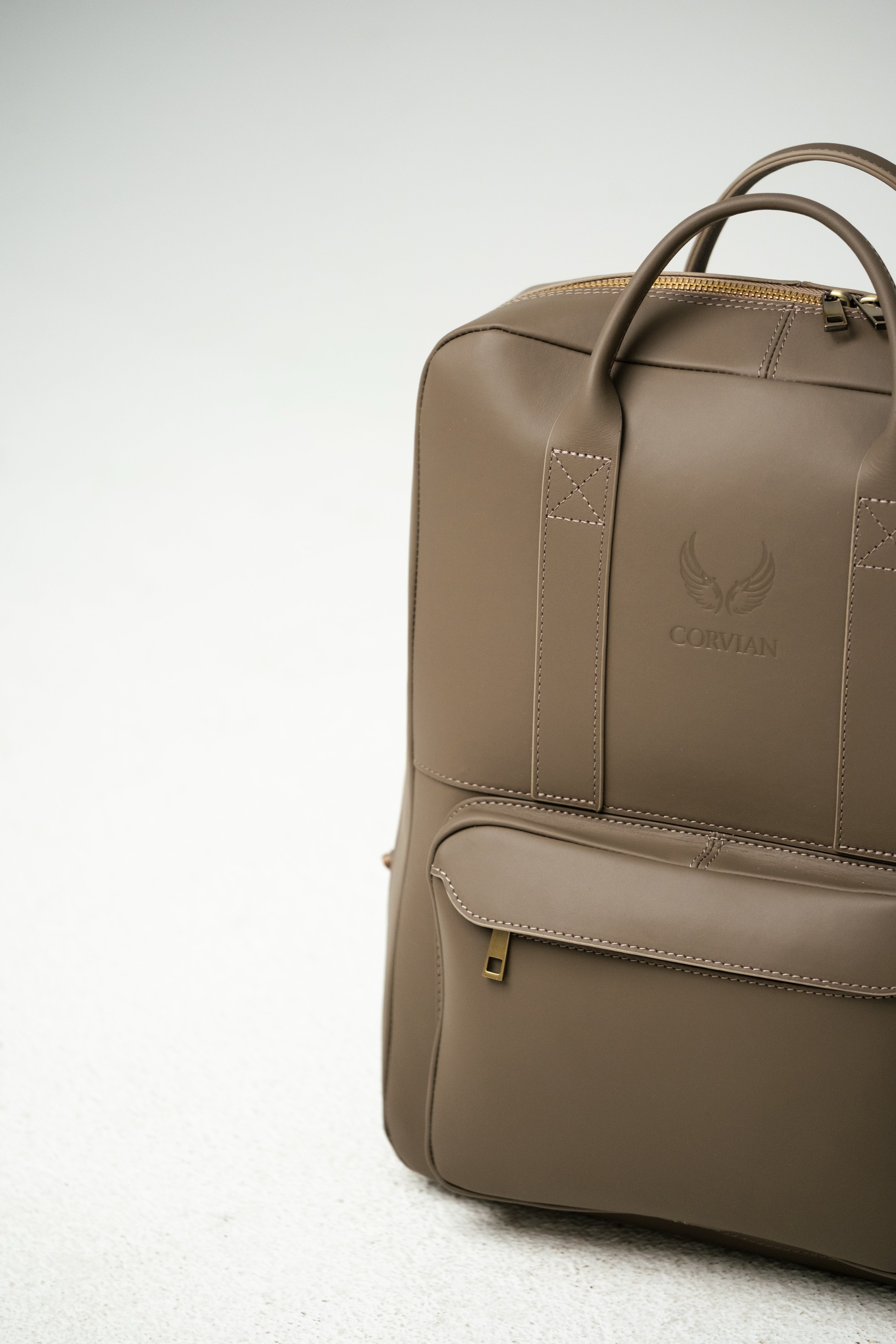 2-in-1 Rucksack-Aktentasche – Taupe