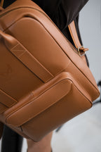 2-in-1 Rucksack-Aktentasche – Cognac